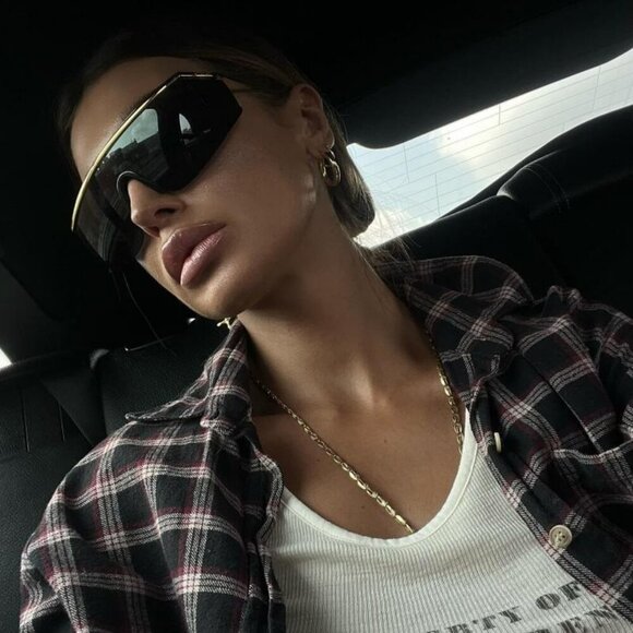 Tom Ford FT0980/S 30A PAVLOS-02 BRAND NEW Sunglasses Gold Smoke Irregular Unisex - Picture 5 of 14